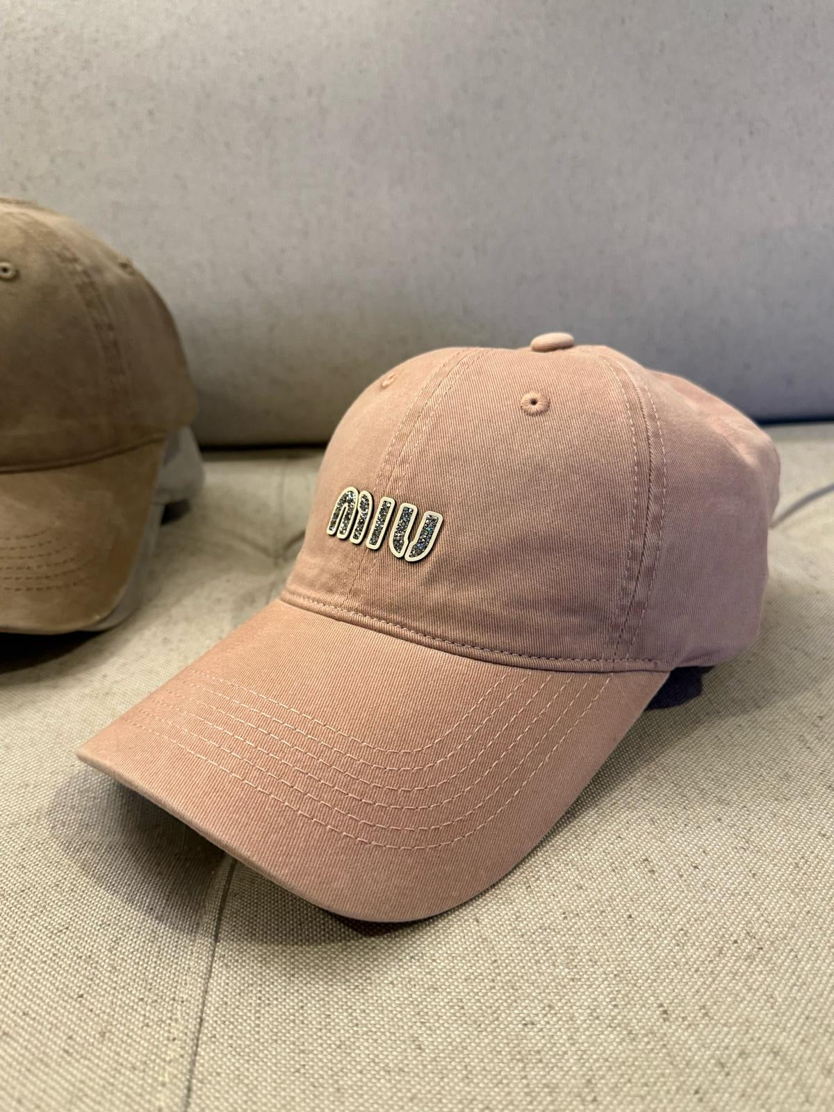 Gorras Miu Miu