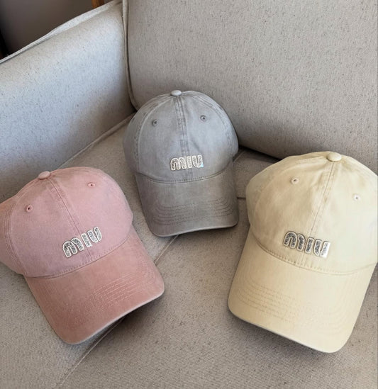 Gorras Miu Miu