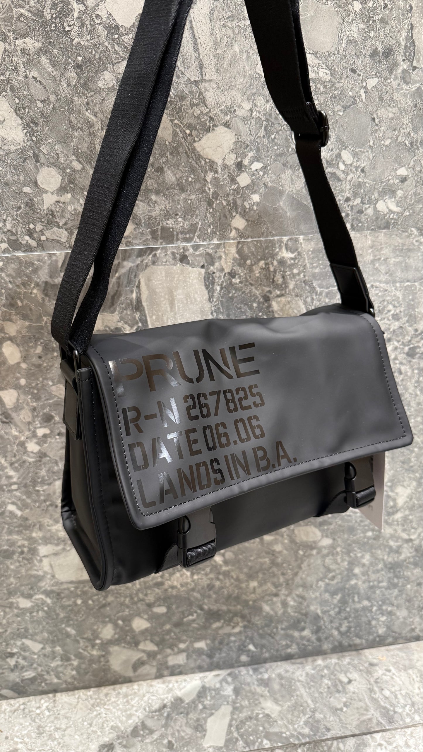 Mega bandolera Prüne