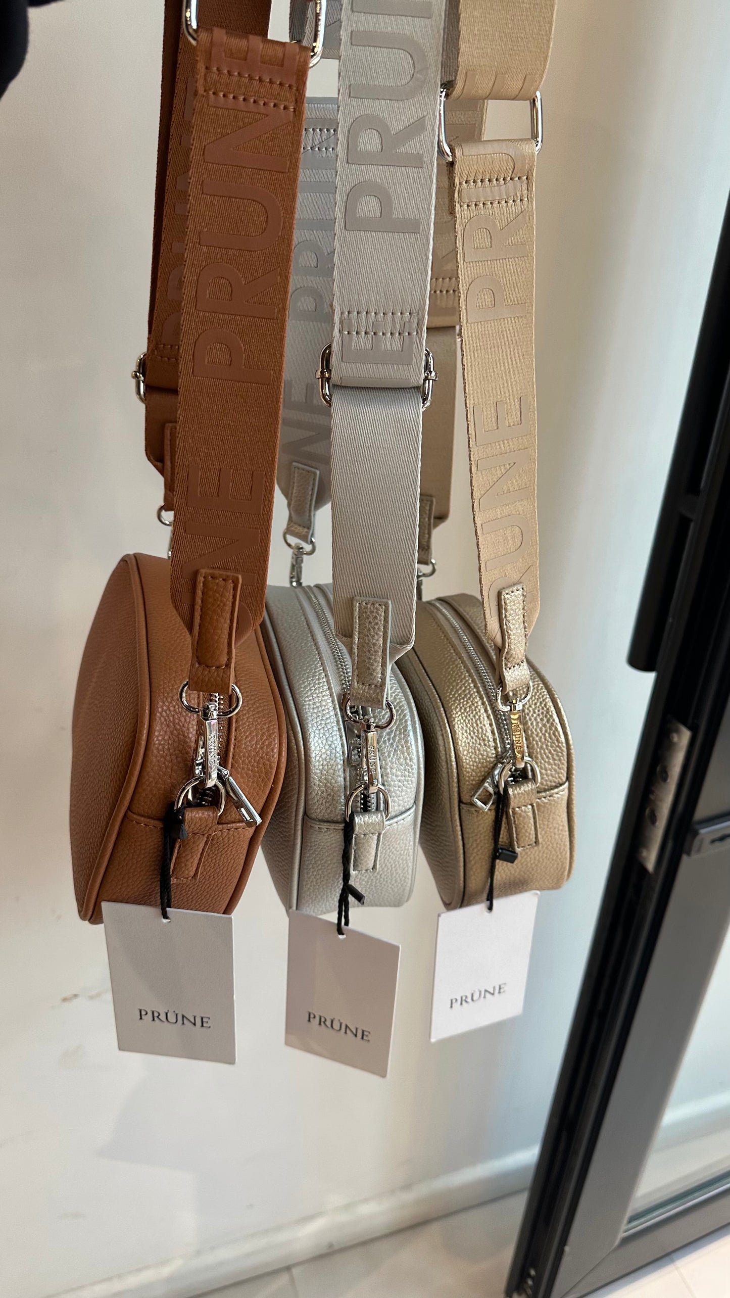 Cartera de cuero prüne