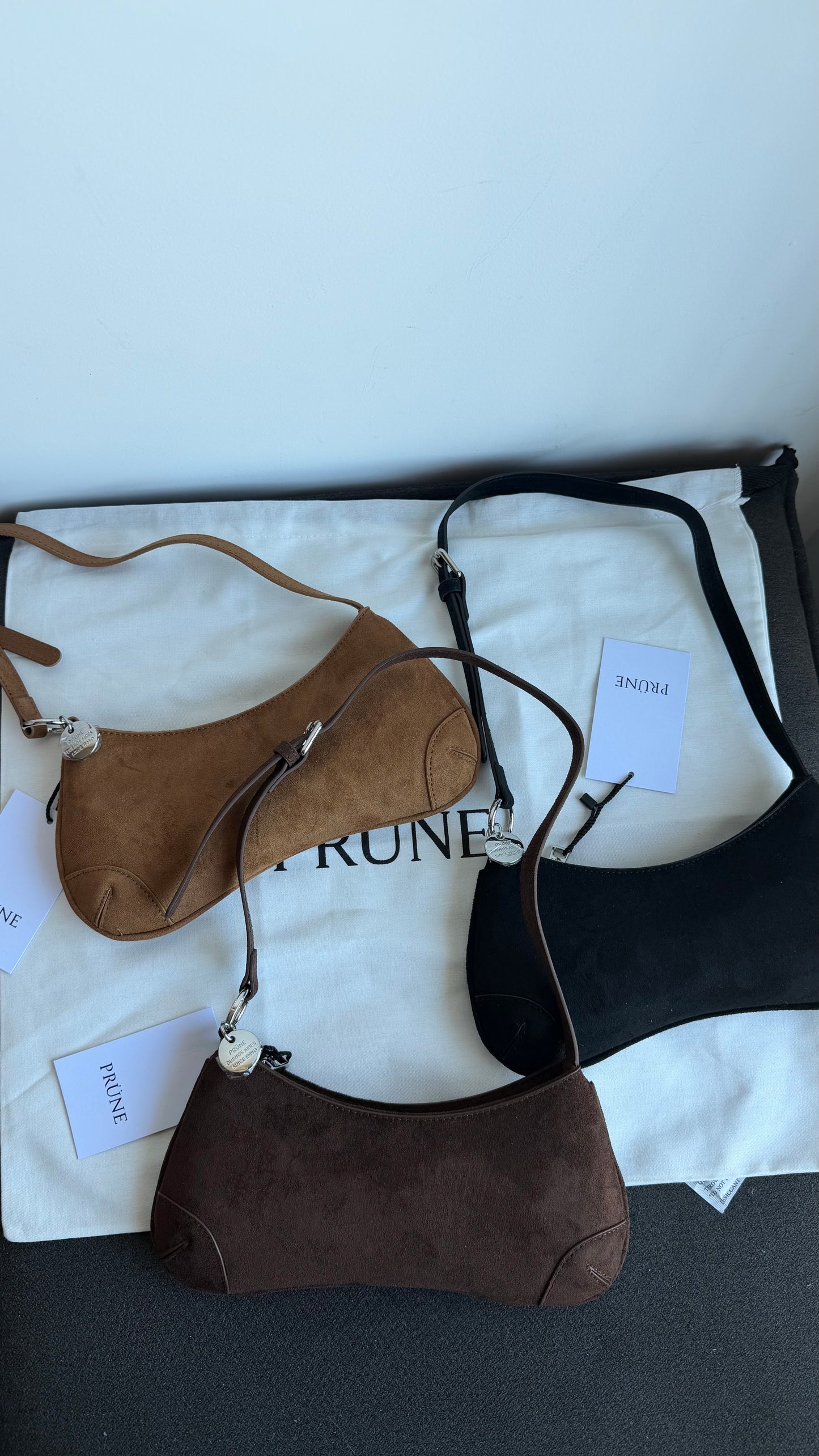 Mini bag Prüne gamuza